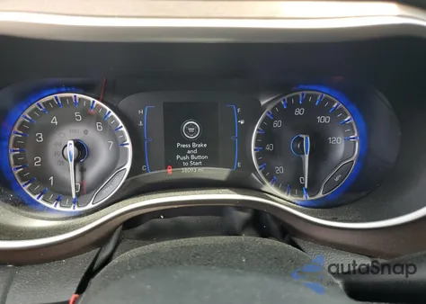 2023 Chrysler Voyager Lx z USA, uszkodzony, nr VIN 2C4RC1CG1PR591792